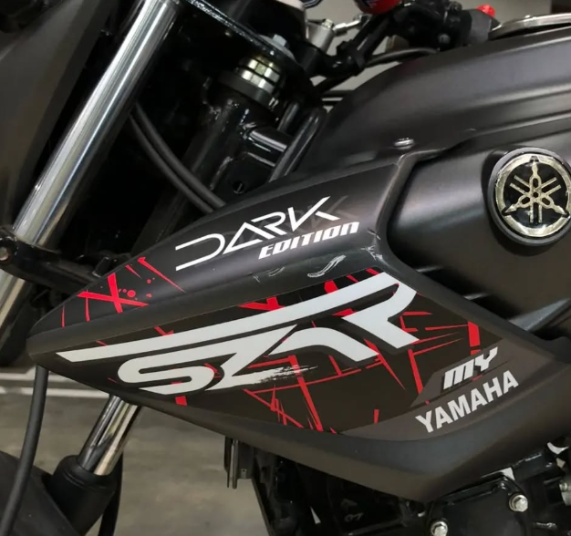CALCAS SZR 150 EDICIÓN DARK