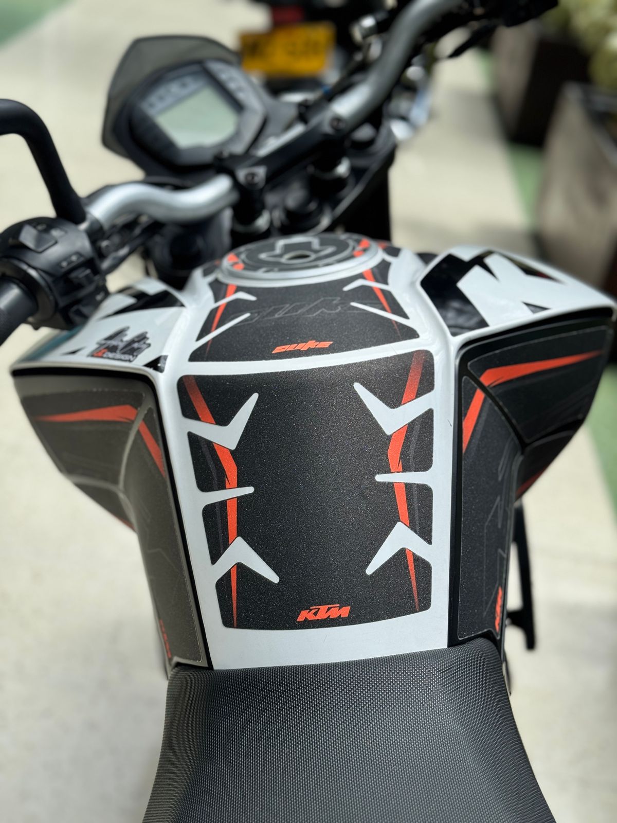 PROTECTOR DUKE 200