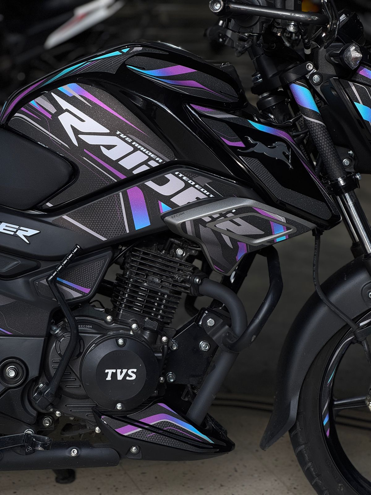 KIT PERSONALIZADO RAIDER REF 001