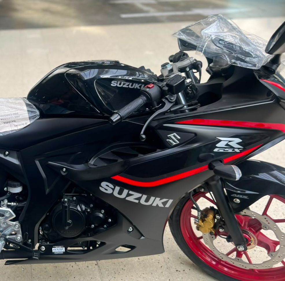 CALCAS SUZUKI GSX-R 2027