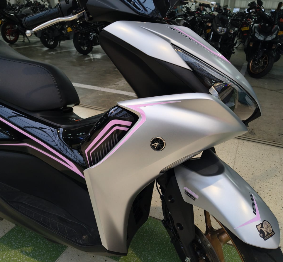 CALCAS PERSONALIZADAS AEROX REF 002