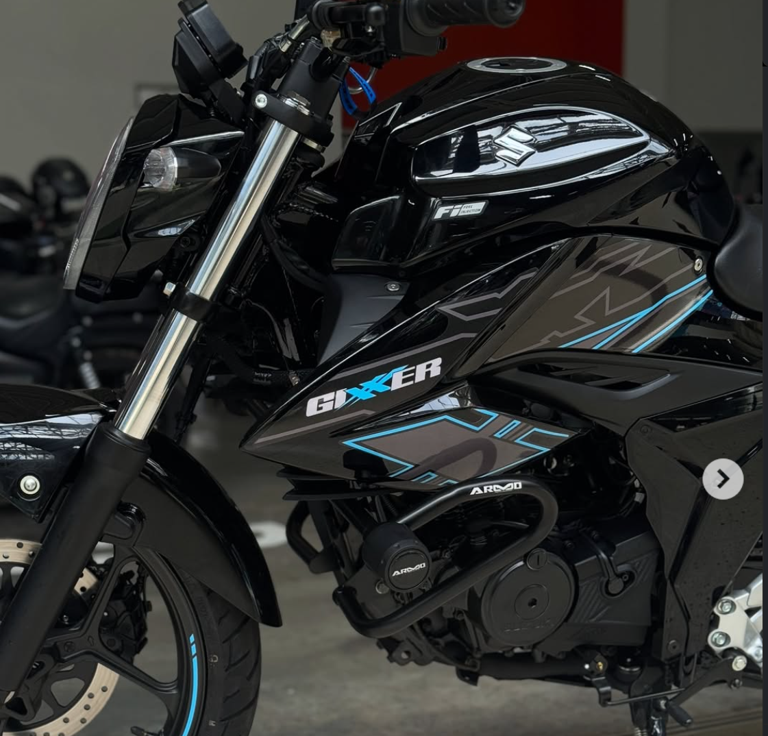 CALCAS GIXXER 150 V2