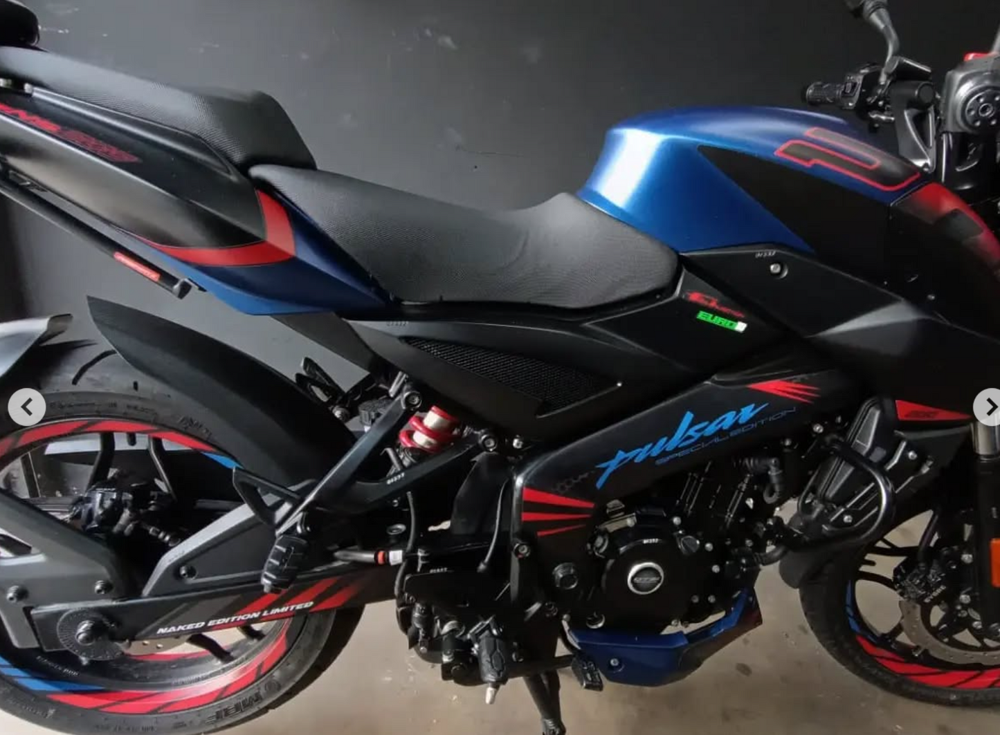 CALCAS PULSAR NS 200