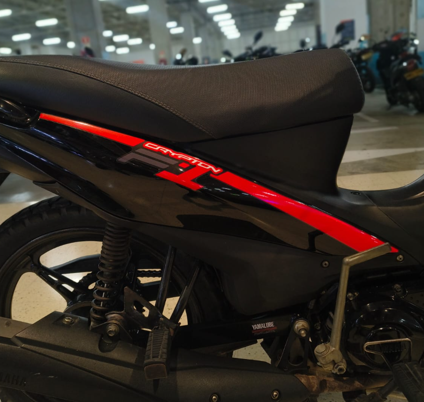 CALCAS CRYPTON FI PERSONALIZADO REF 002
