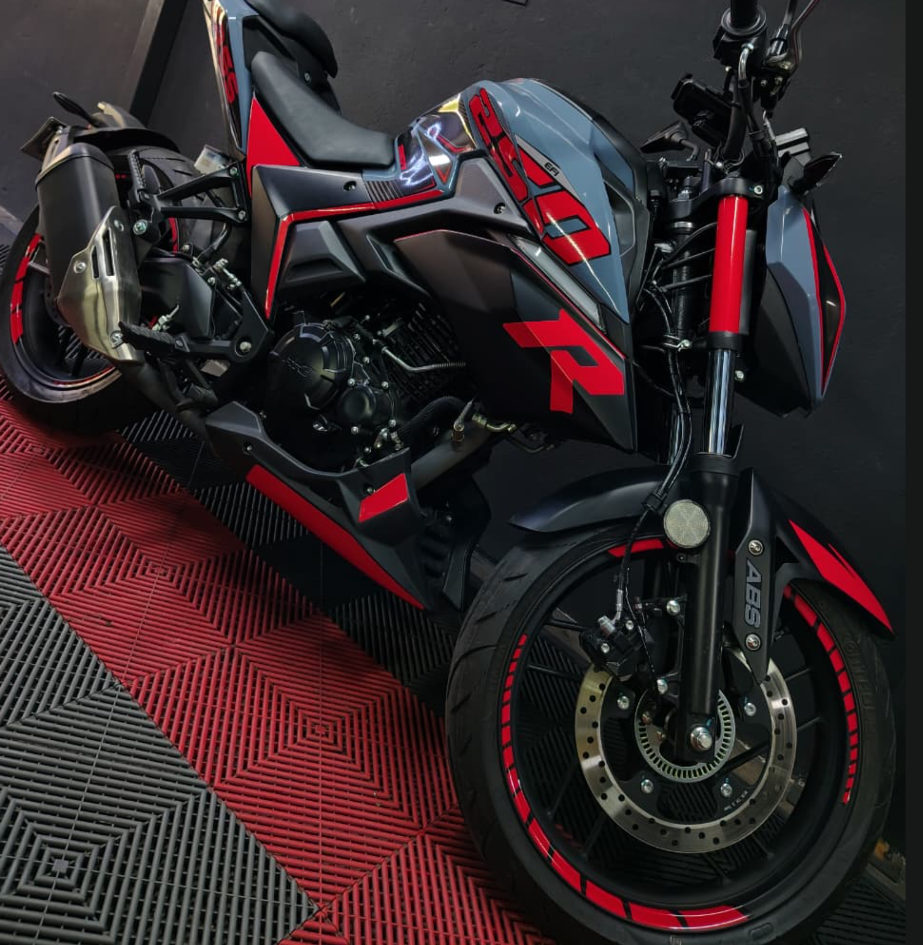 KIT PERSONALIZADO CR4 250