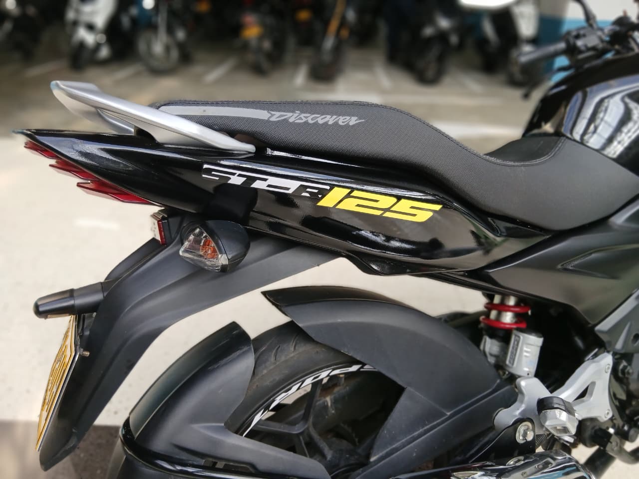 CALCAS DISCOVER 125 SPORT 2026