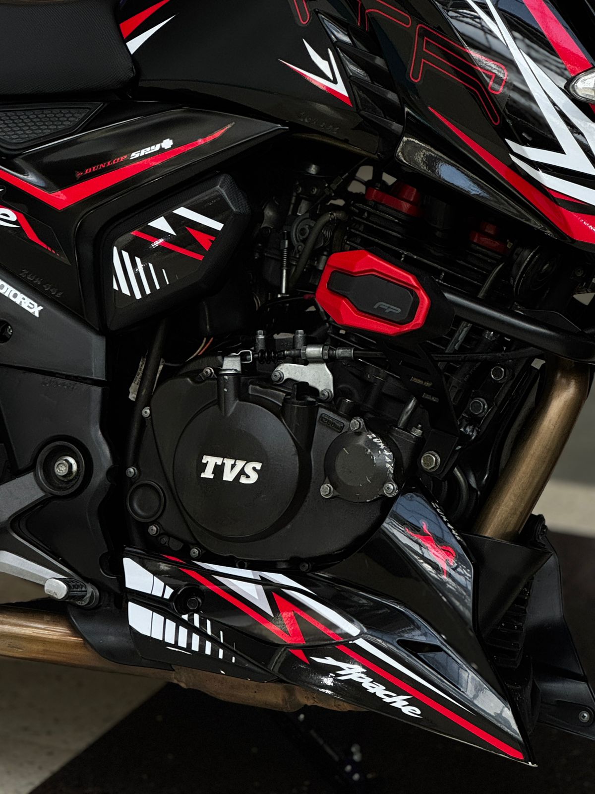PERSONALIZADO APACHE 4V REF 002